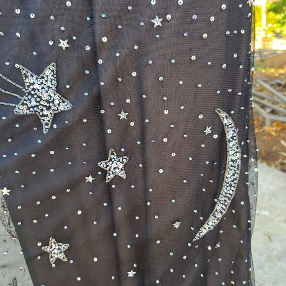 Celestial Bead & Sequin Embroidered Formal Gown - Picture 6 of 9